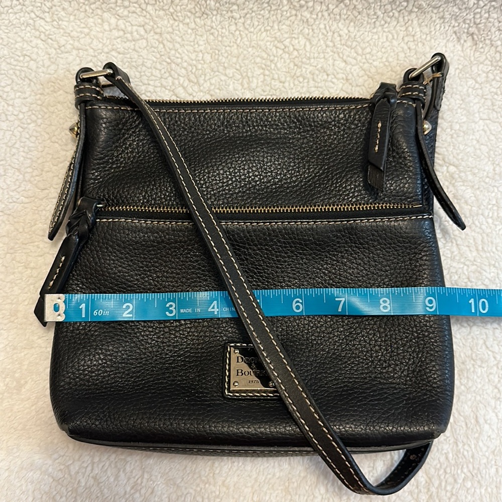 Black on Black Pebble leather Dooney & Bourke Shoulder Bag - Picture 11 of 16